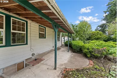 11311 SE Division St, Portland, OR 97266 - Photo 46