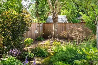 16768 NW Paisley Dr, Beaverton, OR 97006 - Photo 40