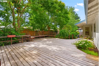 16768 NW Paisley Dr, Beaverton, OR 97006 - Photo 36