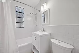 2336 SW Osage St, Portland, OR 97205 - Photo 34