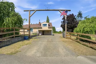 84124 Hilltop Dr, Pleasant Hill, OR 97455 - Photo 4