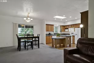 5167 Hilltop Dr, Florence, OR 97439 - Photo 12