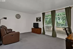 5167 Hilltop Dr, Florence, OR 97439 - Photo 10