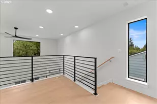 7888 SE 70th Ave, Portland, OR 97206 - Photo 28