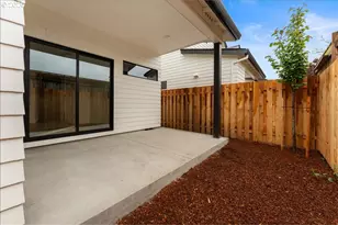 7888 SE 70th Ave, Portland, OR 97206 - Photo 36