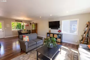 583 Canberra Dr, Philomath, OR 97370 - Photo 18