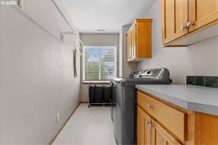 3121 N Knoll Dr, Newberg, OR 97132 - Photo 36
