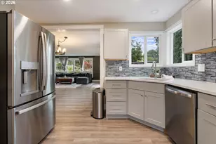 375 SW 131st Ave, Beaverton, OR 97005 - Photo 8