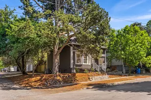 2822 SE 29th Ave, Portland, OR 97202 - Photo 2