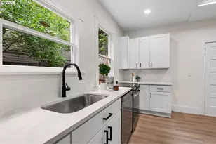 2822 SE 29th Ave, Portland, OR 97202 - Photo 8
