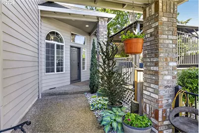 12276 SE Mountain Sun Dr, Clackamas, OR 97015 - Photo 4