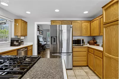 12276 SE Mountain Sun Dr, Clackamas, OR 97015 - Photo 16