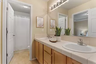 623 N Oak Hollow Dr, Newberg, OR 97132 - Photo 20