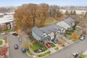 623 N Oak Hollow Dr, Newberg, OR 97132 - Photo 36