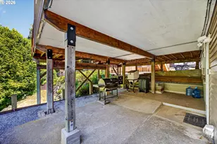 1700 Shelley Rd, Coquille, OR 97423 - Photo 32