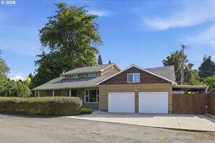 1590 Corum Ave, Eugene, OR 97401 - Photo 2