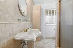 1590 Corum Ave, Eugene, OR 97401 - Photo 20