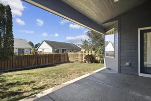 874 Meadow Dr, Molalla, OR 97038 - Photo 40