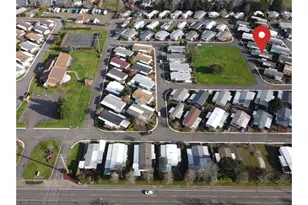 1199 N Terry St, Eugene, OR 97402 - Photo 4