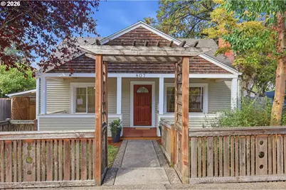 807 W 19th Ave, Eugene, OR 97402 - Photo 1