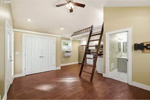 807 W 19th Ave, Eugene, OR 97402 - Photo 26