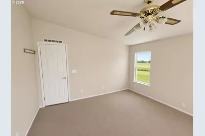 6320 Philpott Ln, Bonanza, OR 97623 - Photo 14