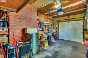 10620 NE Holladay St, Portland, OR 97220 - Photo 30