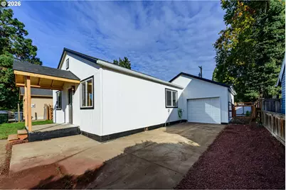 1324 F St, Springfield, OR 97477 - Photo 8