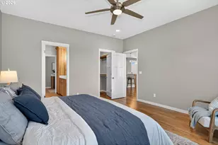 900 Falcon Ct, Hood River, OR 97031 - Photo 22
