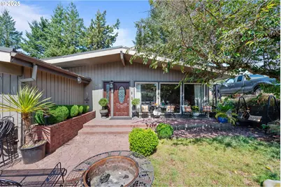 760 Oconnell St, North Bend, OR 97459 - Photo 4