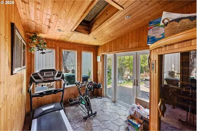 760 Oconnell St, North Bend, OR 97459 - Photo 22