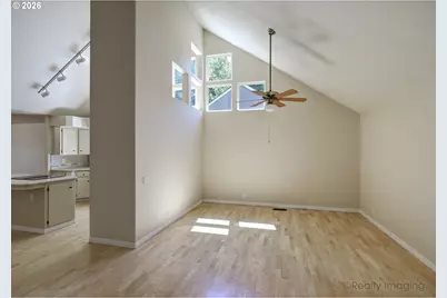 32150 SW Lake Dr, Wilsonville, OR 97070 - Photo 8