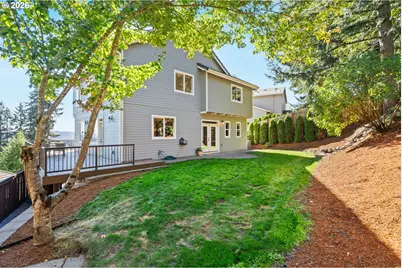 13335 SE Woodland Cir, Happy Valley, OR 97086 - Photo 30