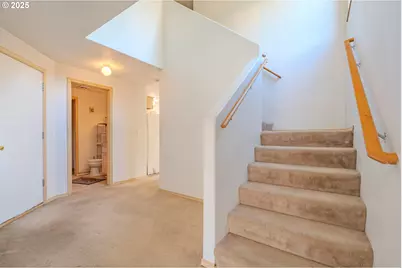 1115 W 33rd Way, Vancouver, WA 98660 - Photo 16