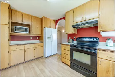 2939 Wolf Meadows Ln, Eugene, OR 97408 - Photo 18