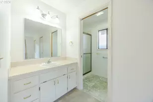 2939 Wolf Meadows Ln, Eugene, OR 97408 - Photo 30