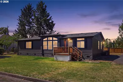 345 N 6th St, Harrisburg, OR 97446 - Photo 1