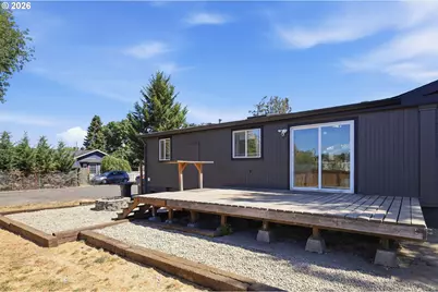345 N 6th St, Harrisburg, OR 97446 - Photo 40