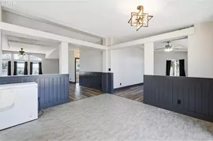 345 N 6th St, Harrisburg, OR 97446 - Photo 12