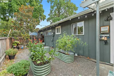 804 SE Nehalem St, Portland, OR 97202 - Photo 18