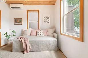 321 NE Stanton St, Portland, OR 97212 - Photo 14