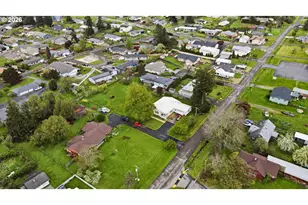 1775 Stover Ln, Myrtle Point, OR 97458 - Photo 34