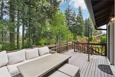 16660 SE Valley View Rd, Milwaukie, OR 97267 - Photo 22