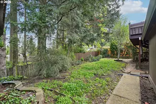16660 SE Valley View Rd, Milwaukie, OR 97267 - Photo 28