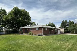 417 Brashear Way, Goldendale, WA 98620 - Photo 2