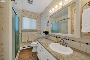 416 Chinook Ave, Astoria, OR 97103 - Photo 20