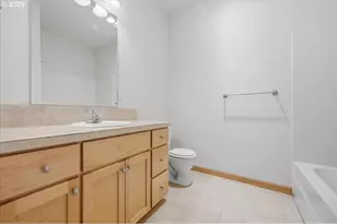 2025 Elm St, Forest Grove, OR 97116 - Photo 32