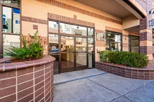 15320 NW Central Dr, Portland, OR 97229 - Photo 2