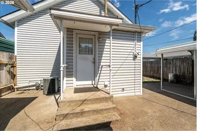 1147 Juniper St, Junction City, OR 97448 - Photo 24