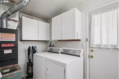 1147 Juniper St, Junction City, OR 97448 - Photo 18